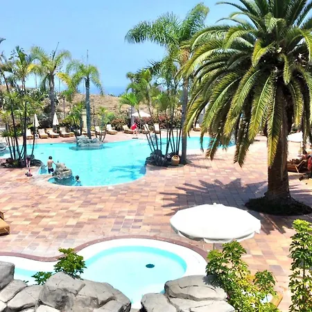Disfruta De Vistas Al Mar En Con Piscina Апартаменты *