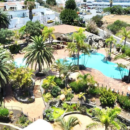 Disfruta De Vistas Al Mar En Con Piscina