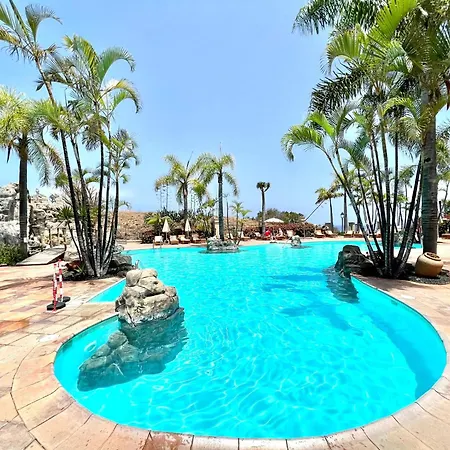 Disfruta De Vistas Al Mar En Con Piscina Daire Los Realejos